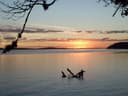 Pôr do sol no Guaíba visto da praia de Ipanema, em Porto Alegre, Rio Grande do Sul